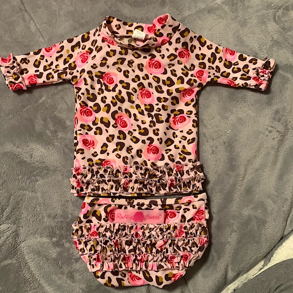 Baby girl two piece swimsuit 3-6M